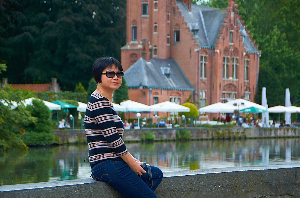Virginia Zih at Minnewater, Bruges